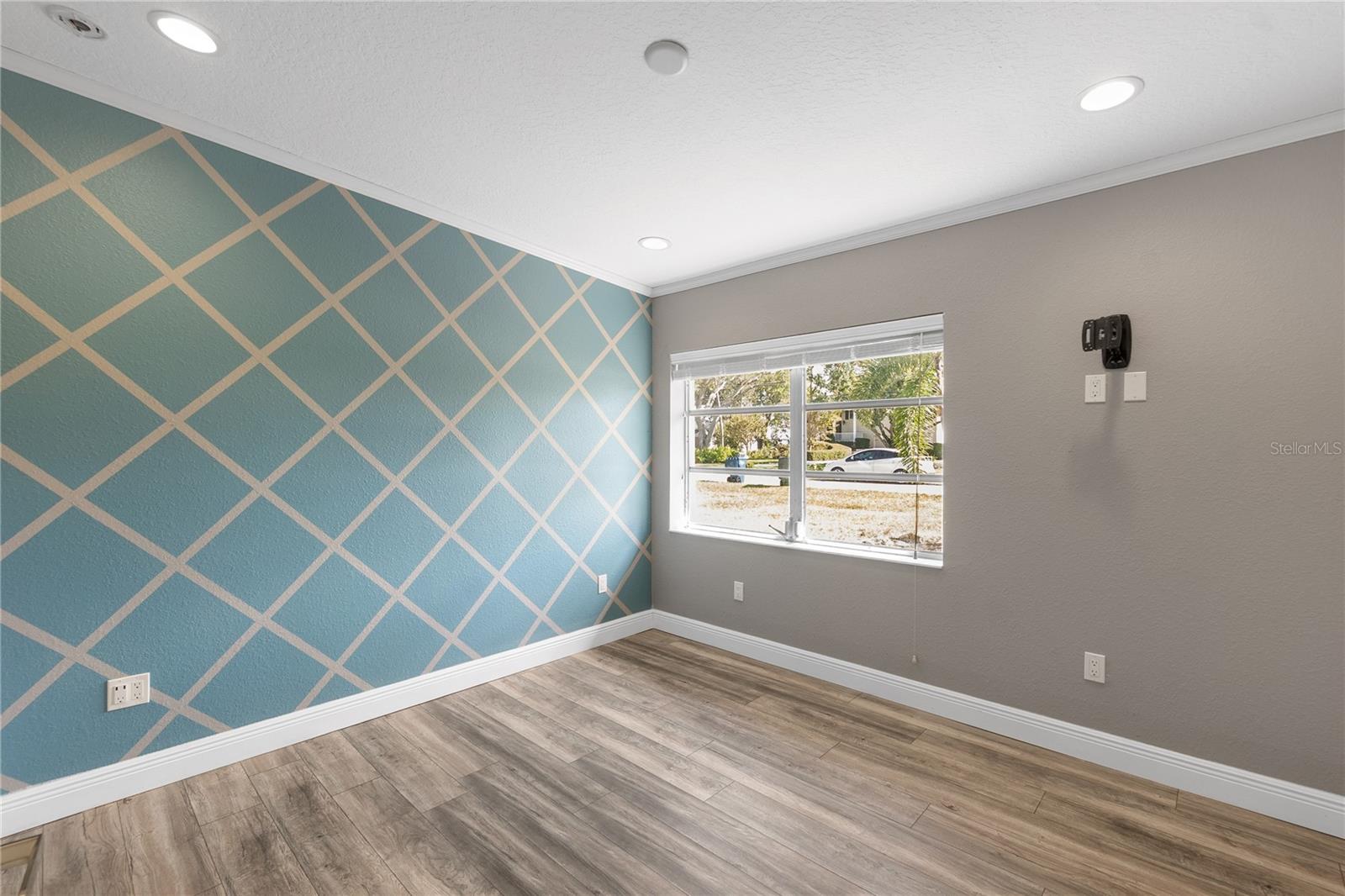Image 18 of 46 For 4612 7th St Court E