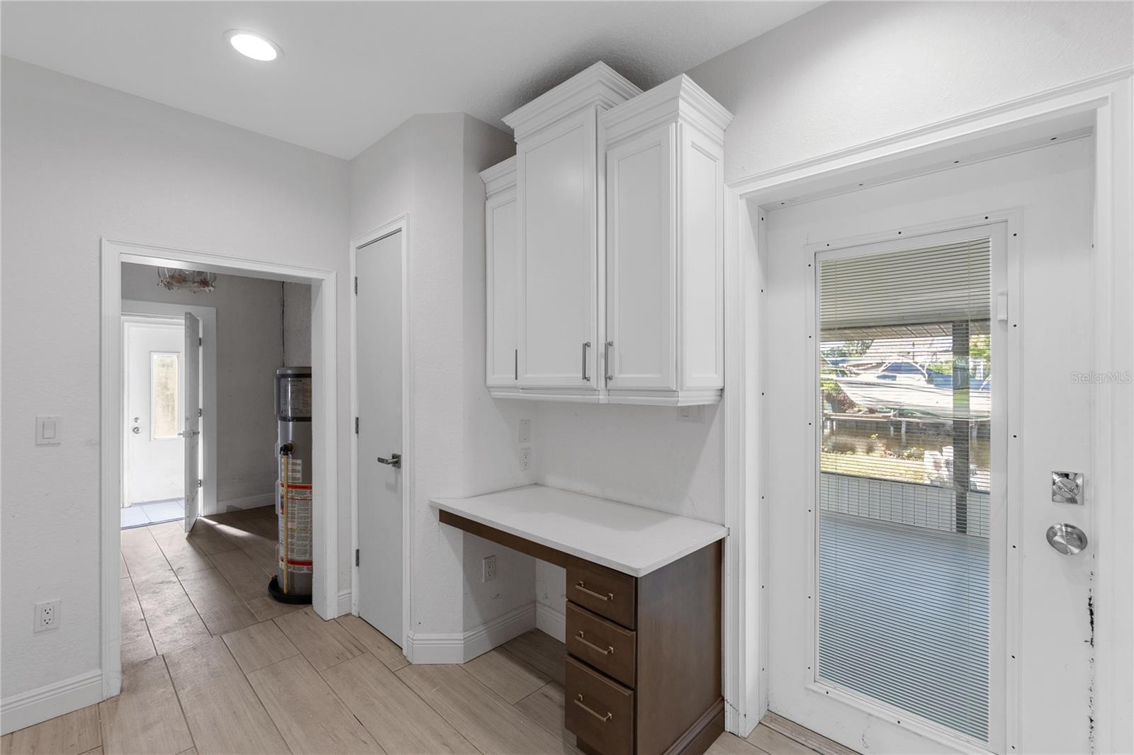 Image 23 of 46 For 4612 7th St Court E