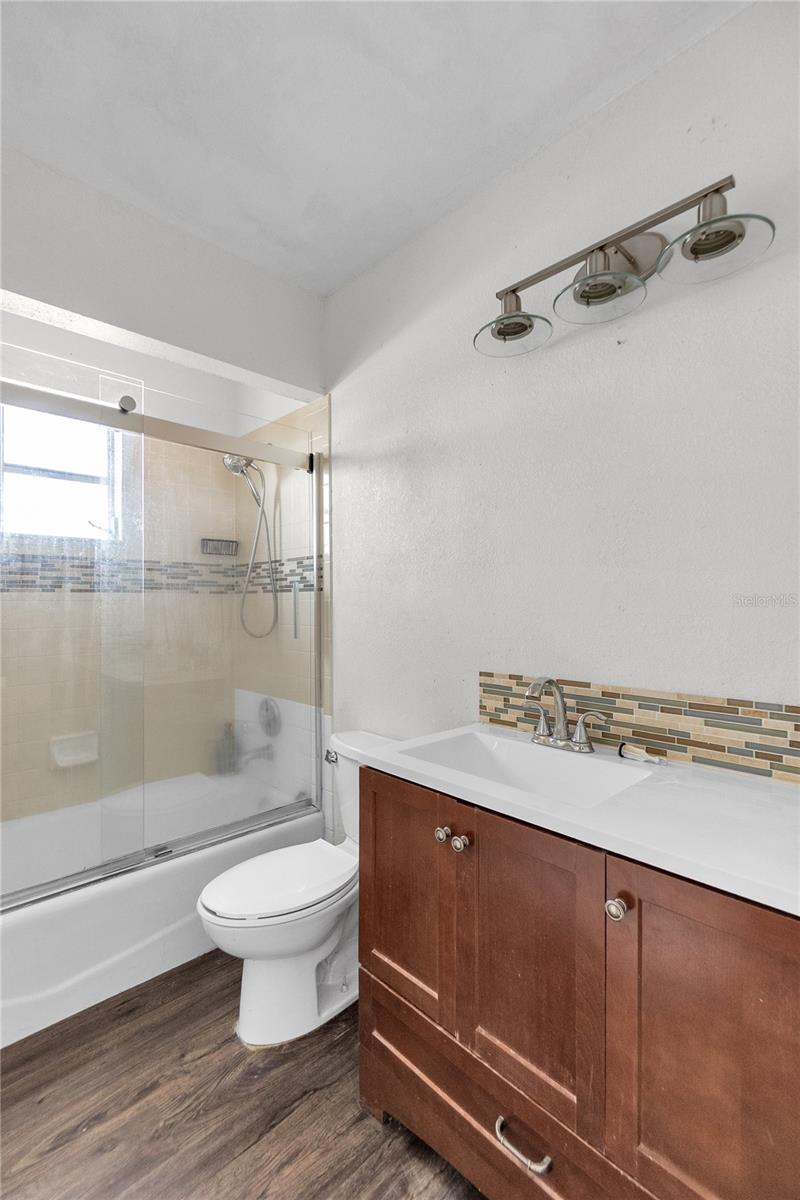 Image 32 of 46 For 4612 7th St Court E