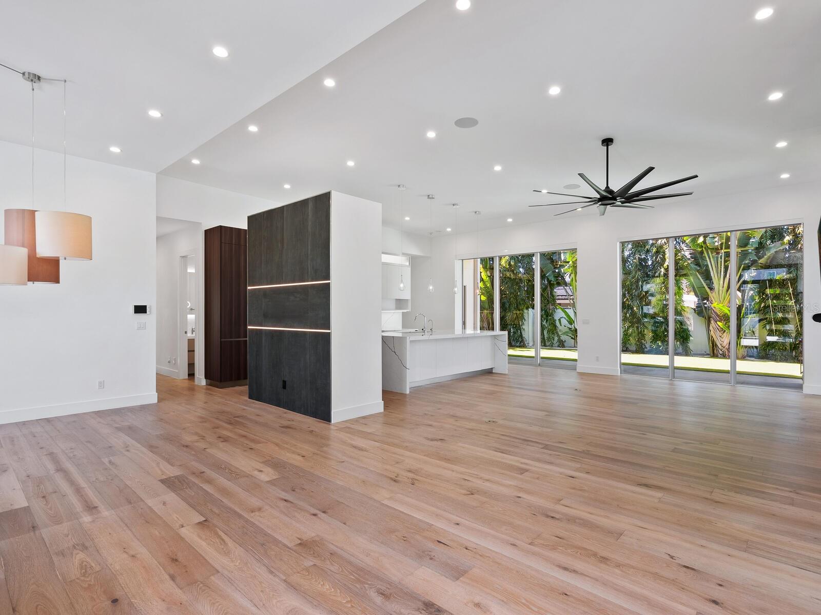 Image 16 of 70 For 2624 Mulberry Terrace