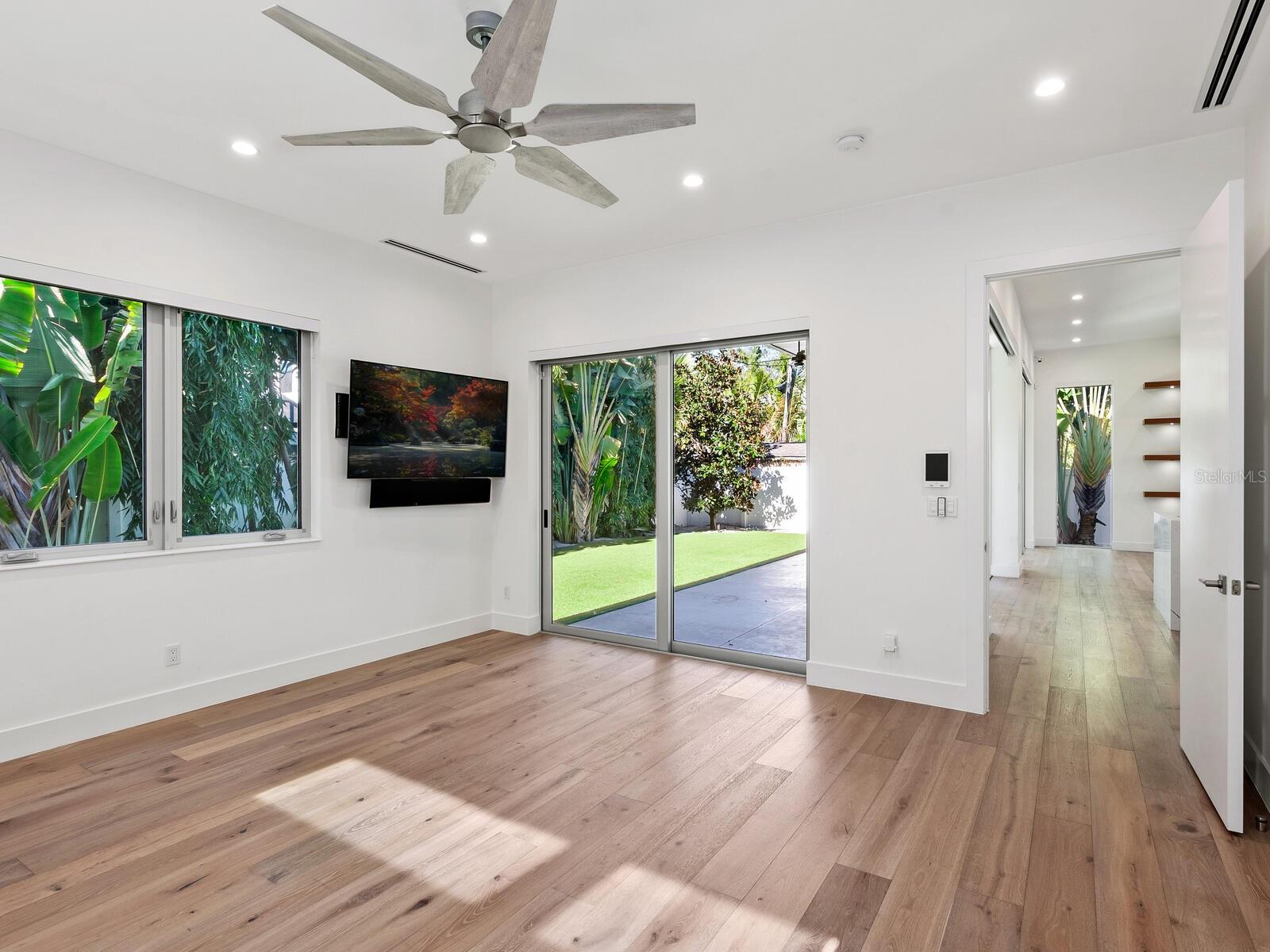 Image 31 of 70 For 2624 Mulberry Terrace