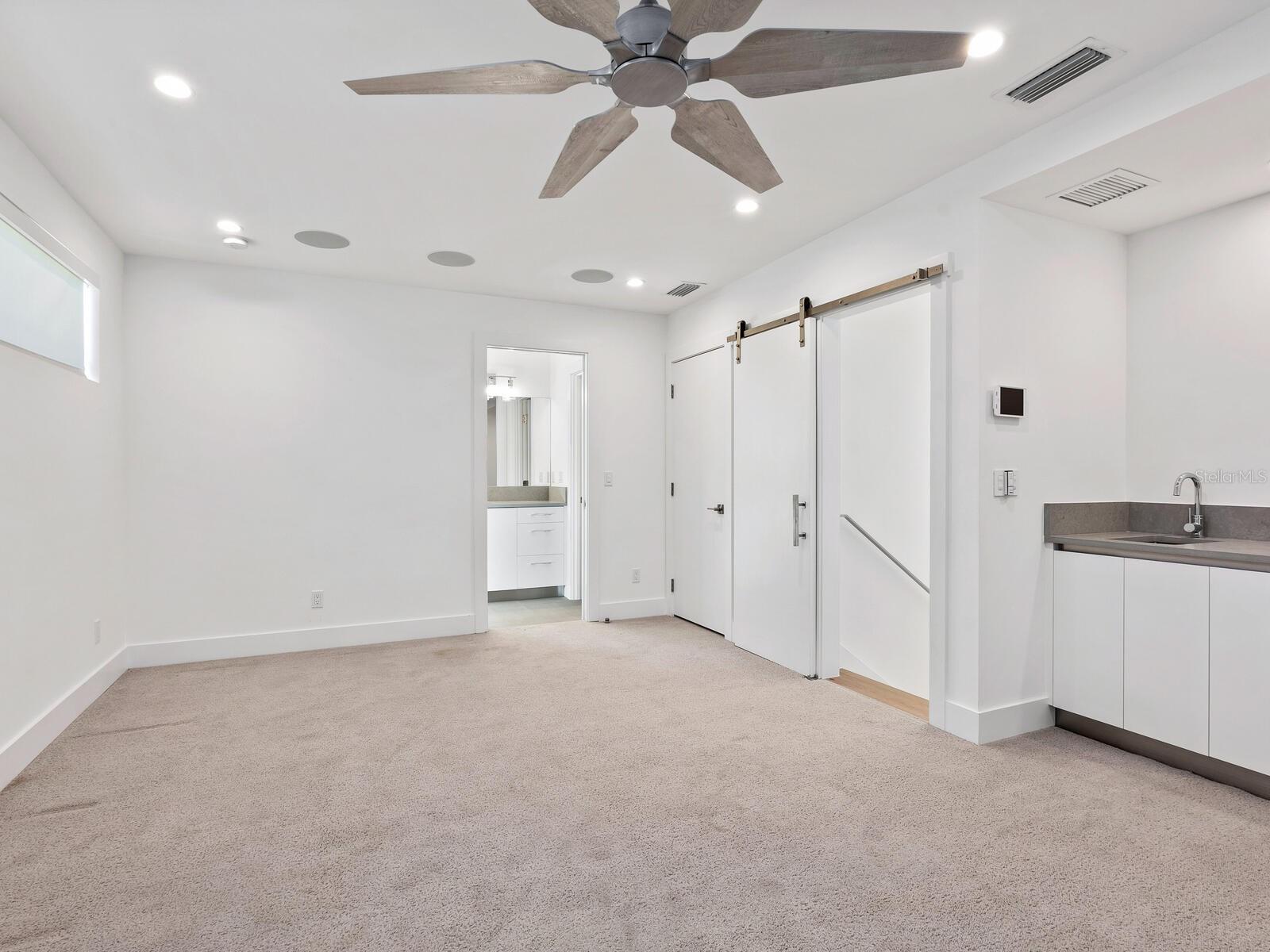 Image 39 of 70 For 2624 Mulberry Terrace