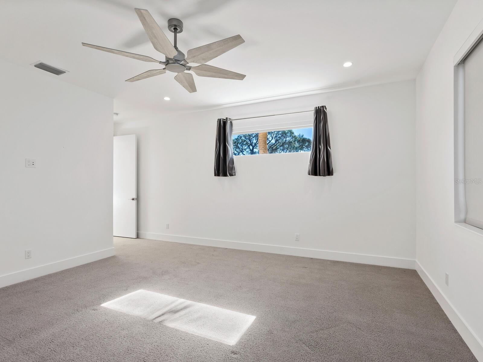 Image 46 of 70 For 2624 Mulberry Terrace