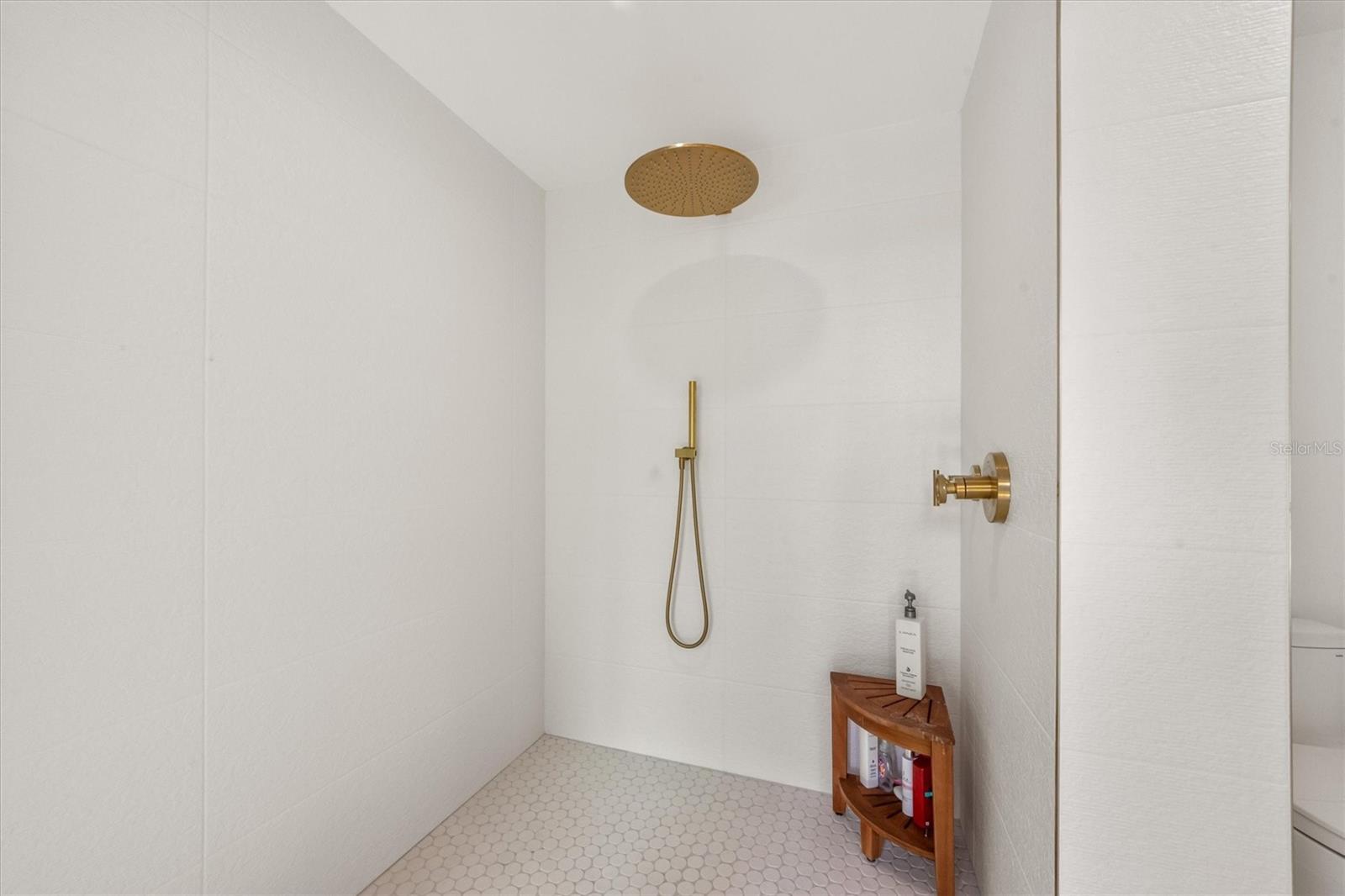 Image 25 of 64 For 505 65th Street