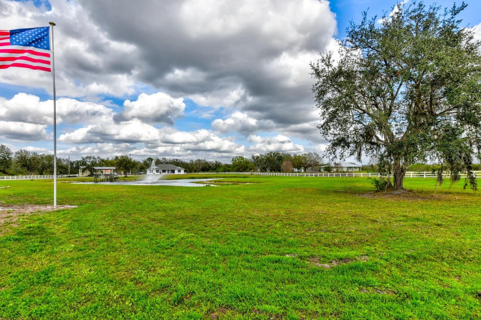 Listing photo id 59 for 15890 County Road 675