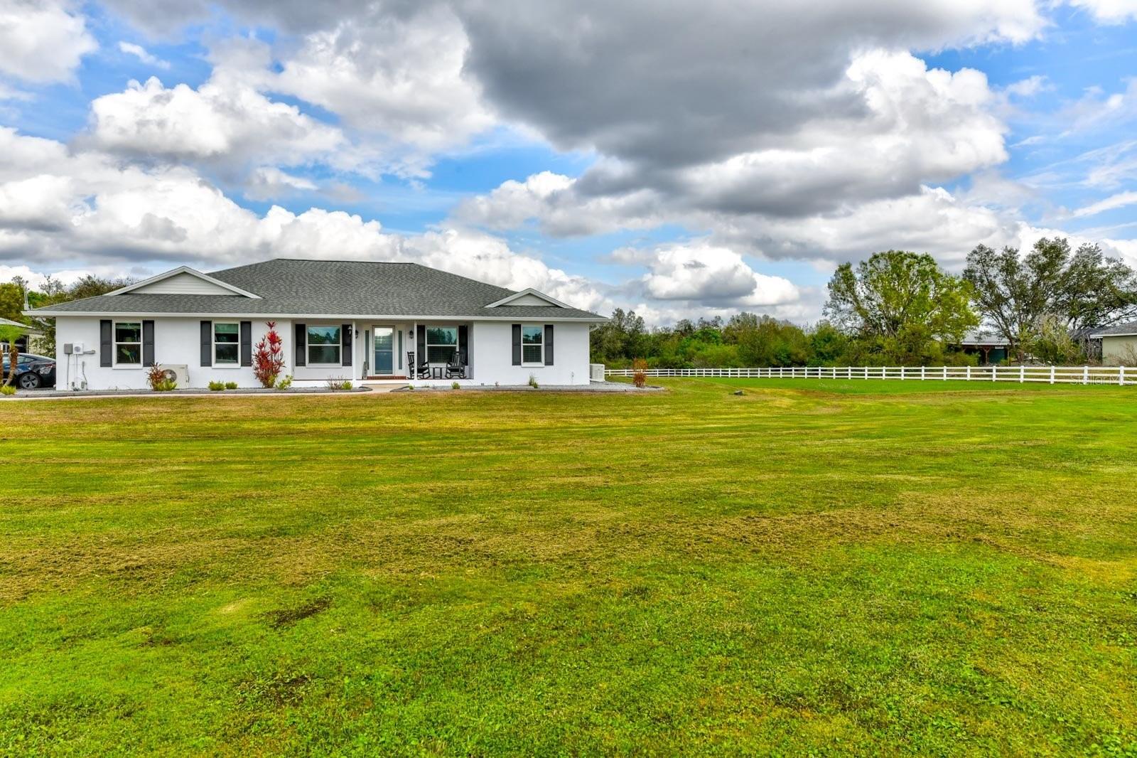 Listing photo id 65 for 15890 County Road 675