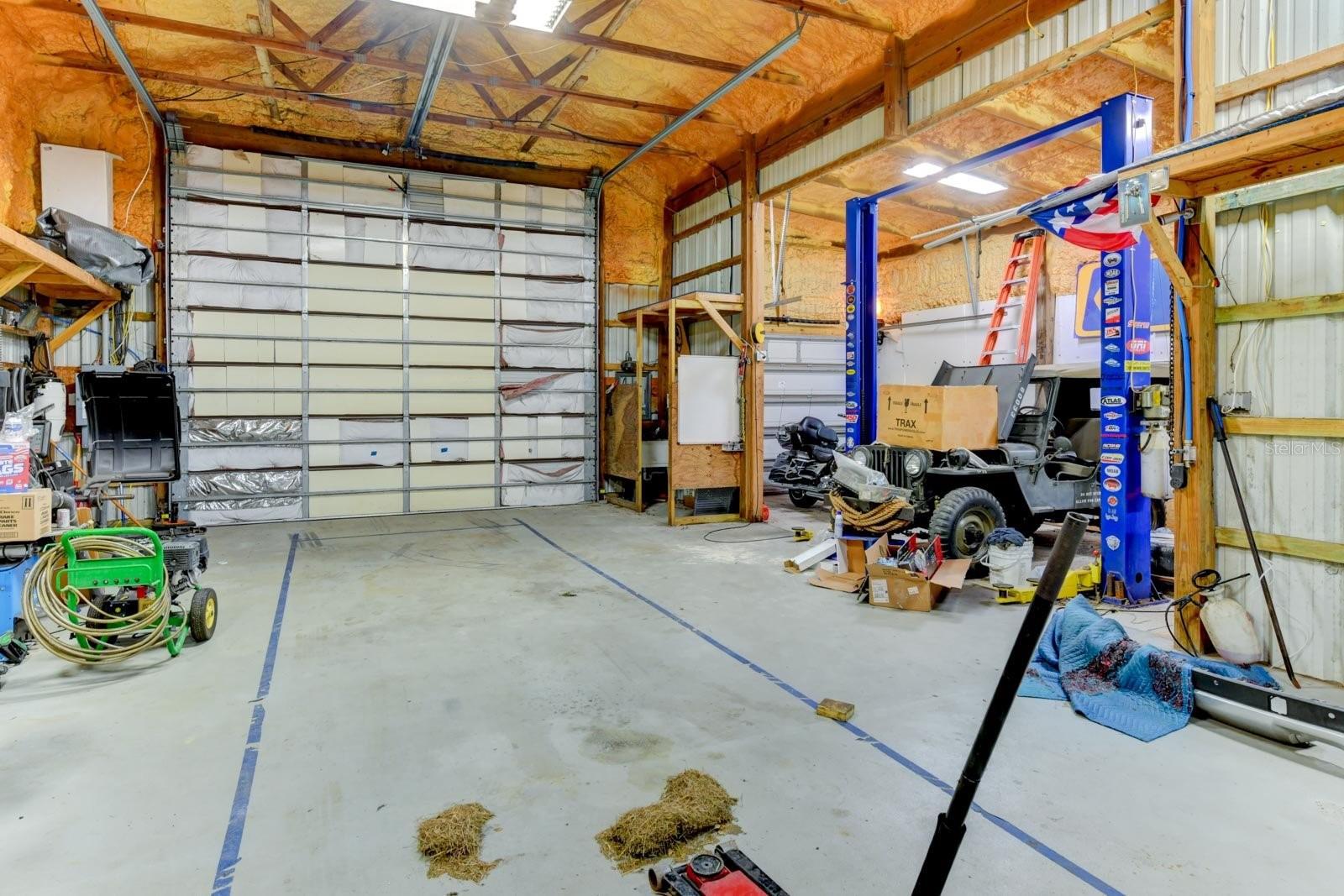 Listing photo id 6 for 15890 County Road 675
