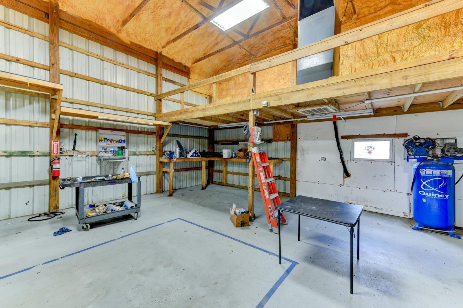 Listing photo id 78 for 15890 County Road 675