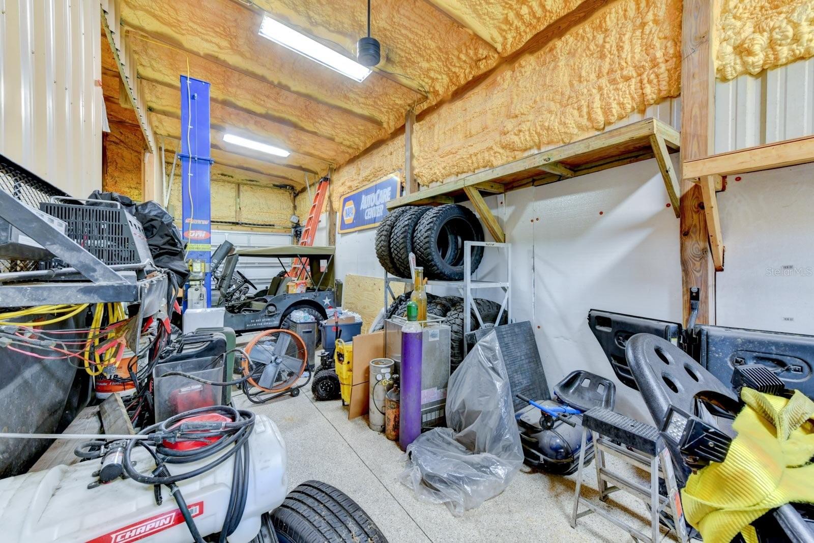 Listing photo id 84 for 15890 County Road 675
