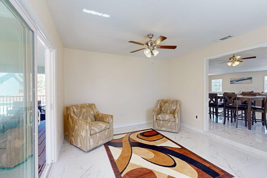 Image 9 of 25 For 4207 5th Avenue W