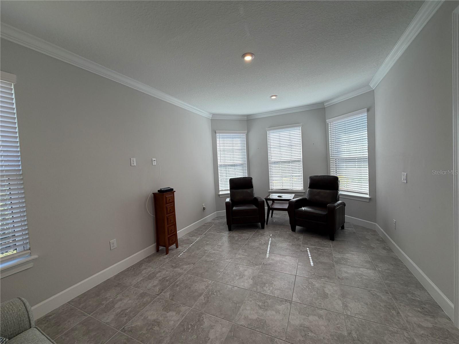 Image 12 of 88 For 10722 Wicker Park Place