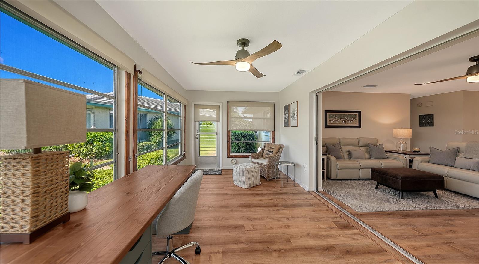 Image 7 of 25 For 902 68th Street W 902