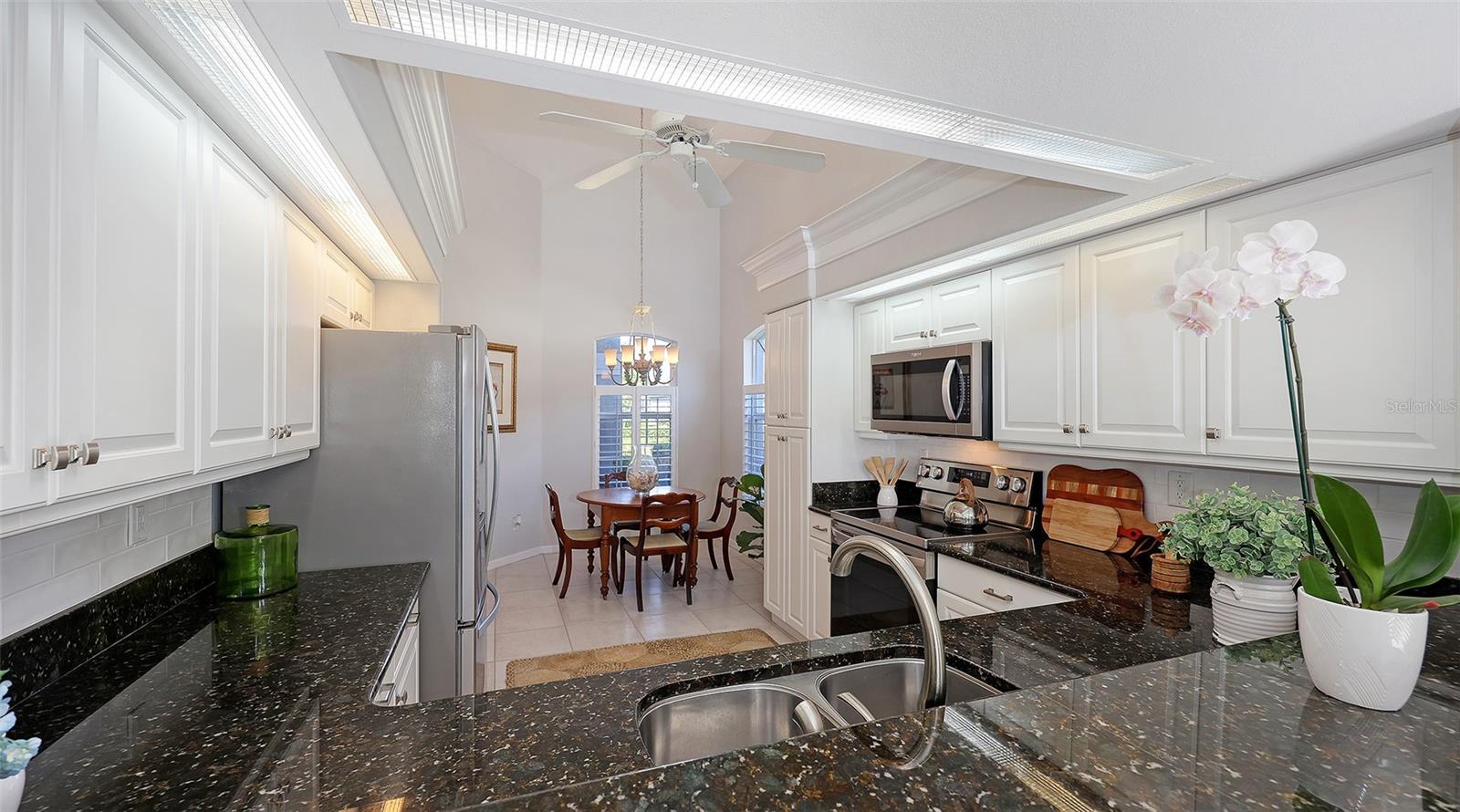 Image 17 of 95 For 8737 Pebble Creek Lane