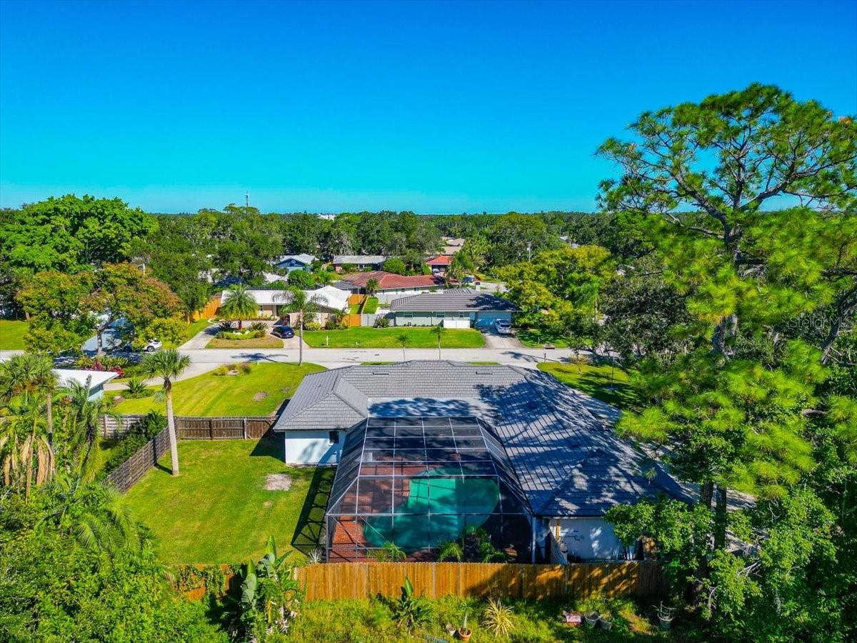 Image 33 of 43 For 1861 Riviera Circle