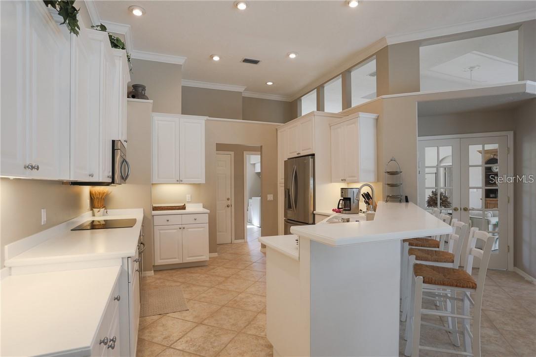 Image 14 of 42 For 6308 Thorndon Circle