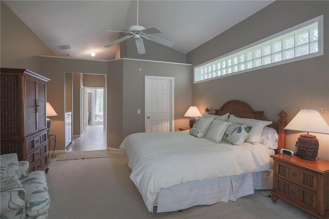 Image 22 of 42 For 6308 Thorndon Circle