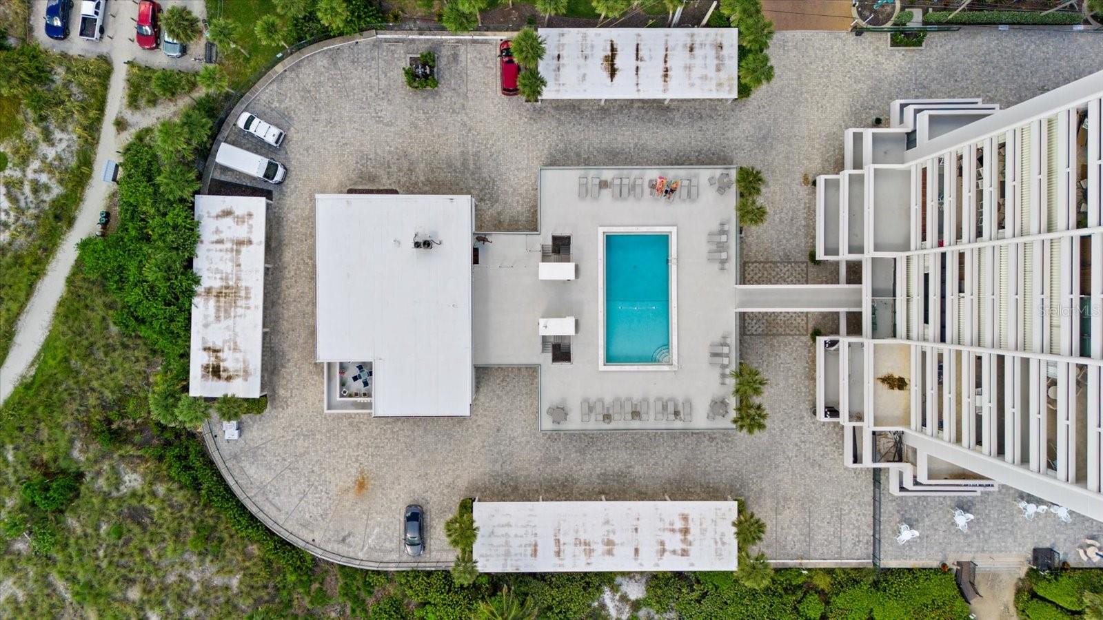 Image 3 of 54 For 5400 Ocean Boulevard 9-4