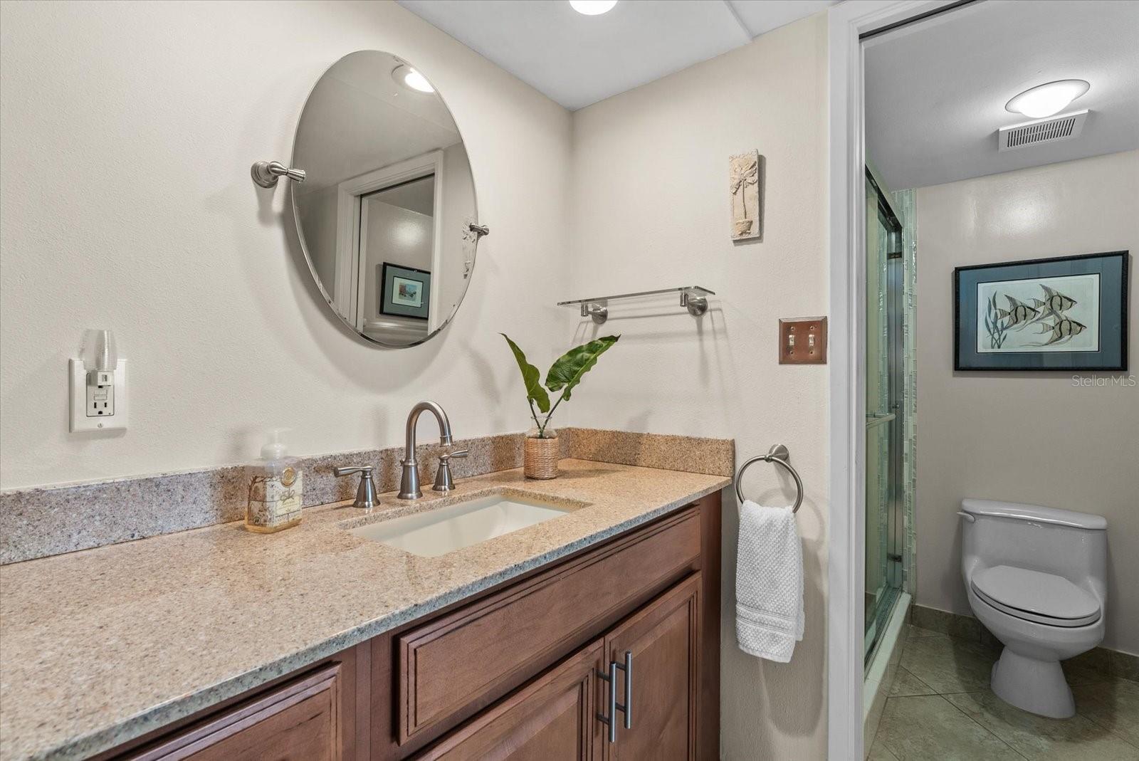 Image 46 of 54 For 5400 Ocean Boulevard 9-4