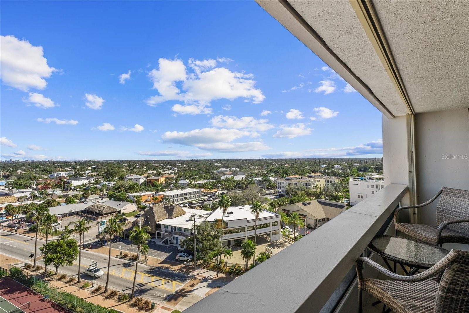 Image 49 of 54 For 5400 Ocean Boulevard 9-4