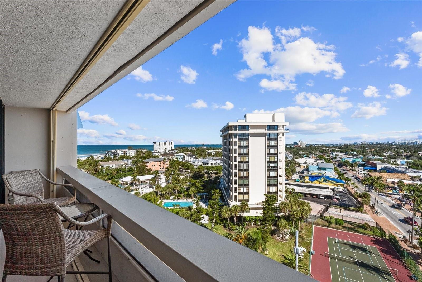 Image 50 of 54 For 5400 Ocean Boulevard 9-4