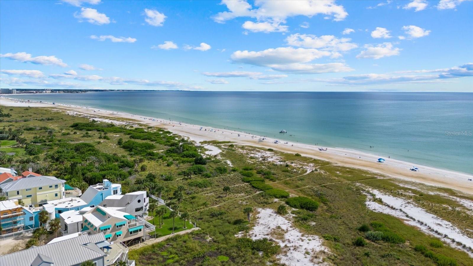 Image 9 of 54 For 5400 Ocean Boulevard 9-4