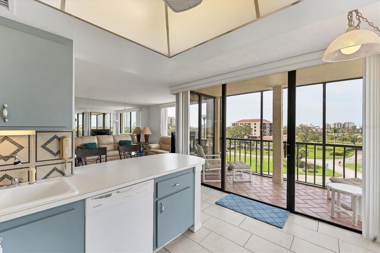 Image 8 of 31 For 6158 Palma Del Mar Boulevard S 504