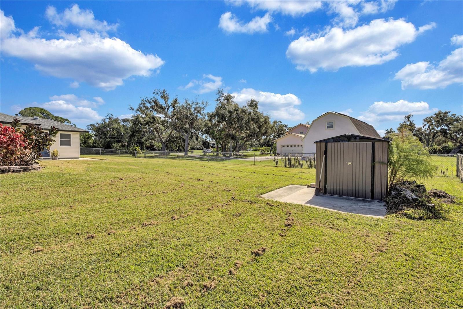 Image 33 of 80 For 10617 31st Avenue E