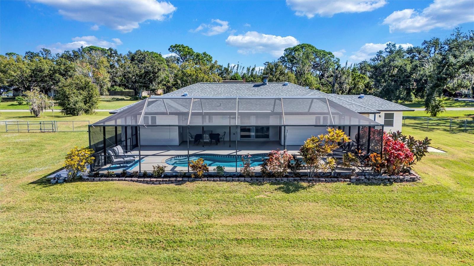 Image 4 of 80 For 10617 31st Avenue E