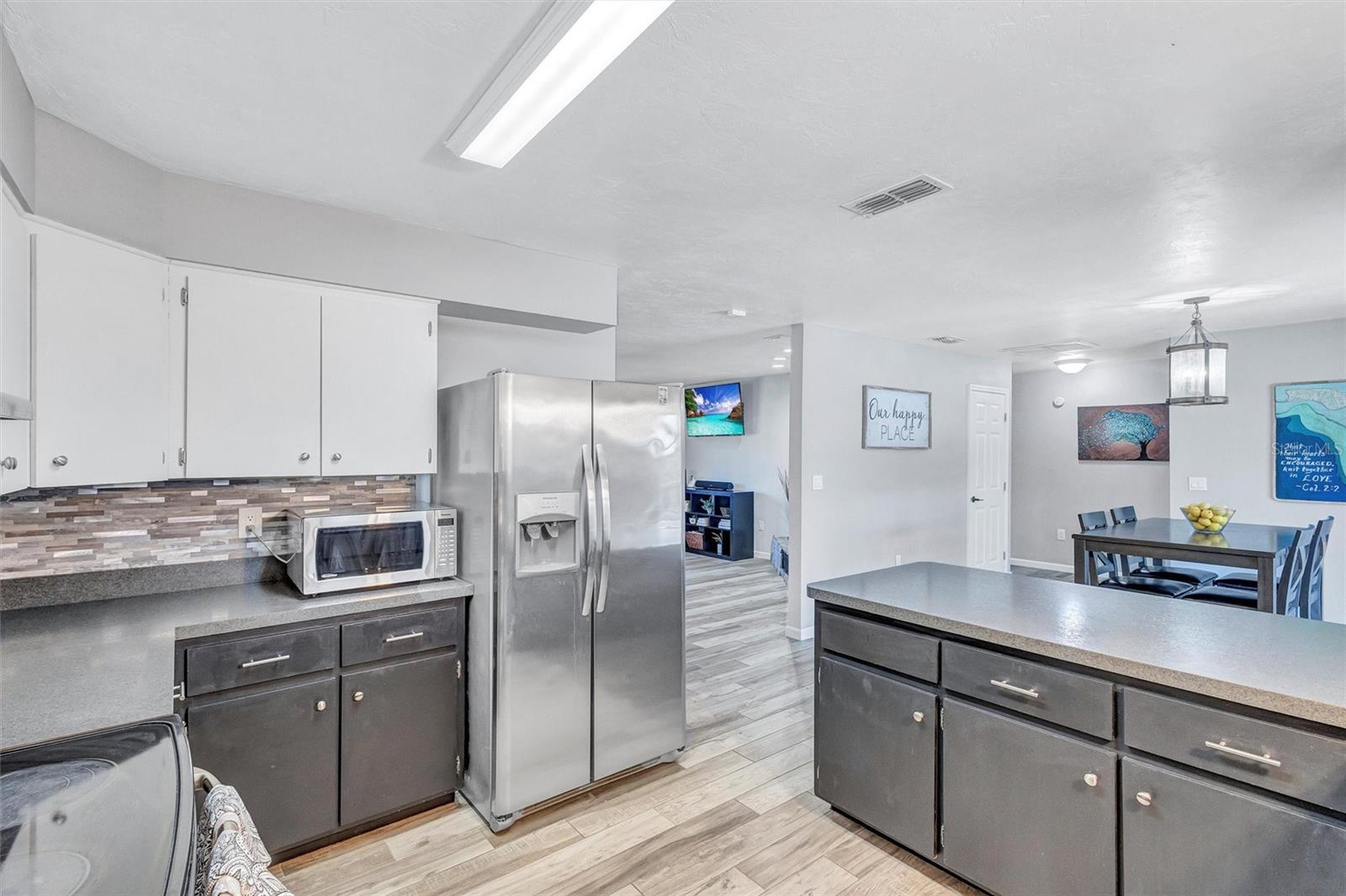 Image 54 of 80 For 10617 31st Avenue E