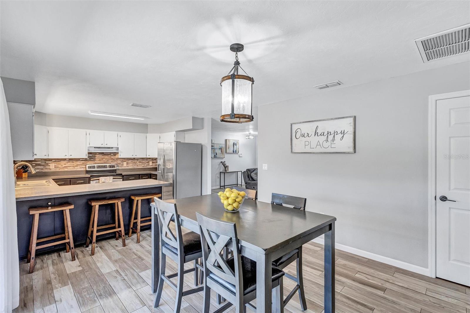 Image 56 of 80 For 10617 31st Avenue E