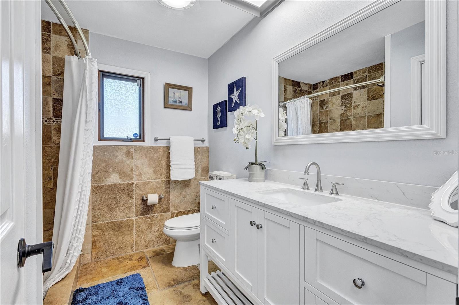 Image 76 of 80 For 10617 31st Avenue E