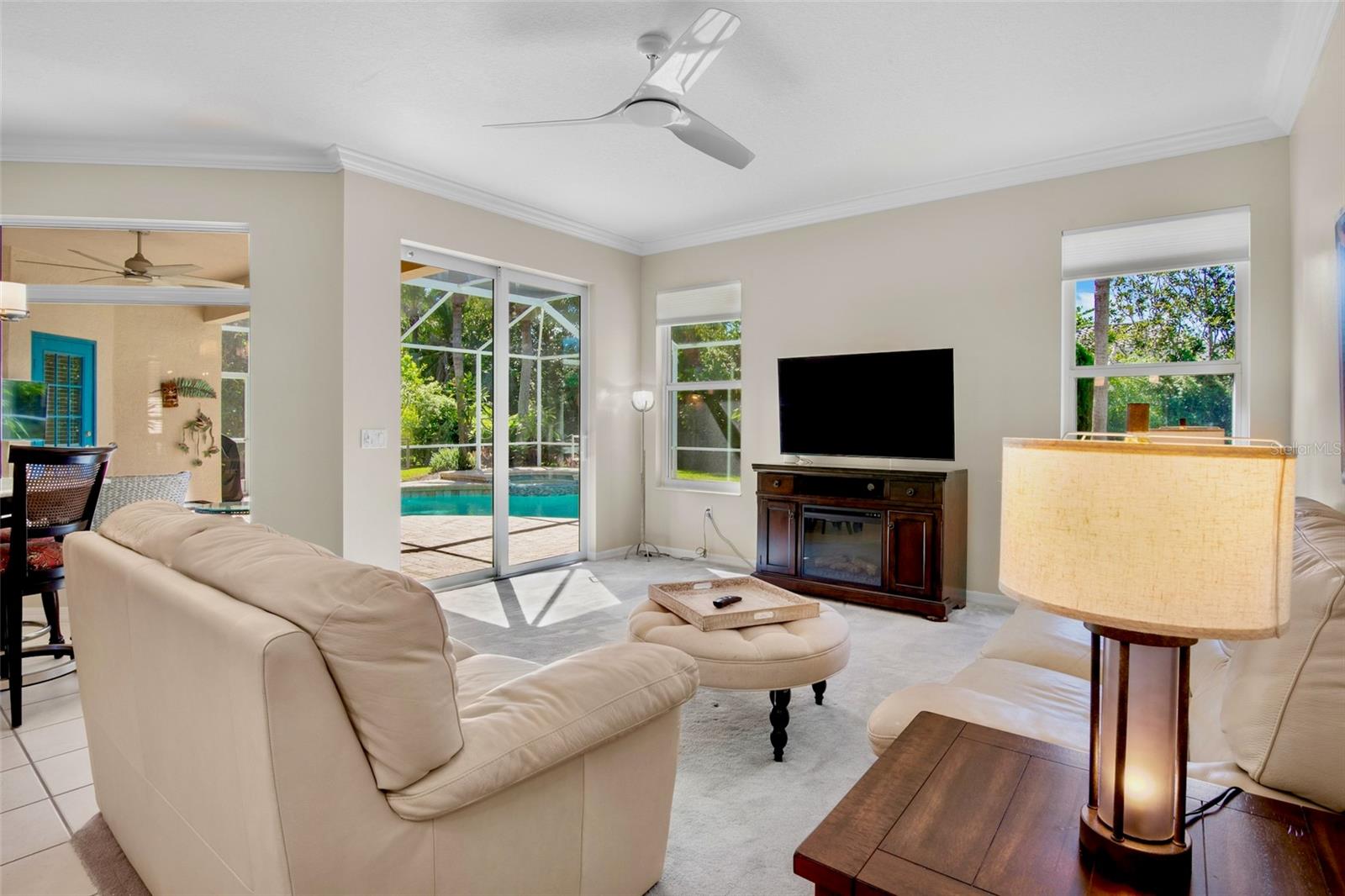 Image 12 of 39 For 5178 Far Oak Circle