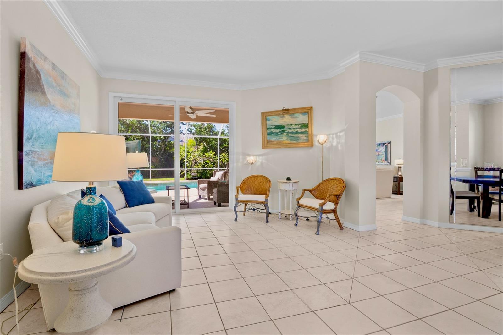 Image 17 of 39 For 5178 Far Oak Circle
