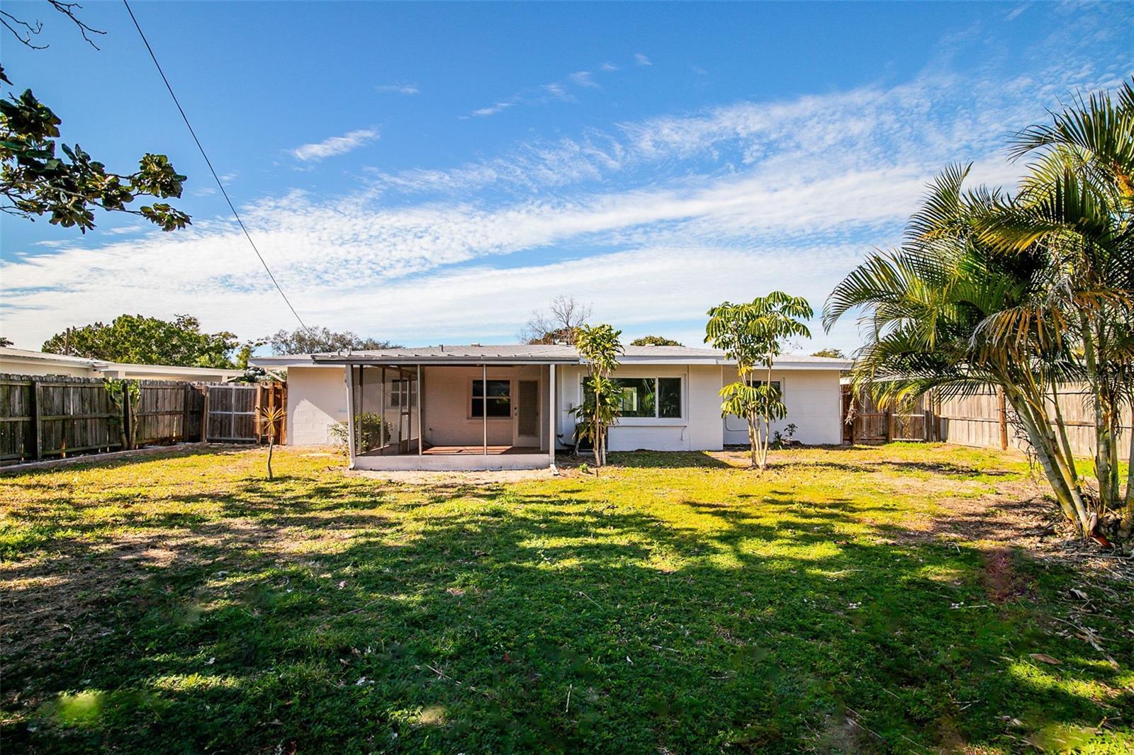 Image 22 of 24 For 2560 Tulip Street