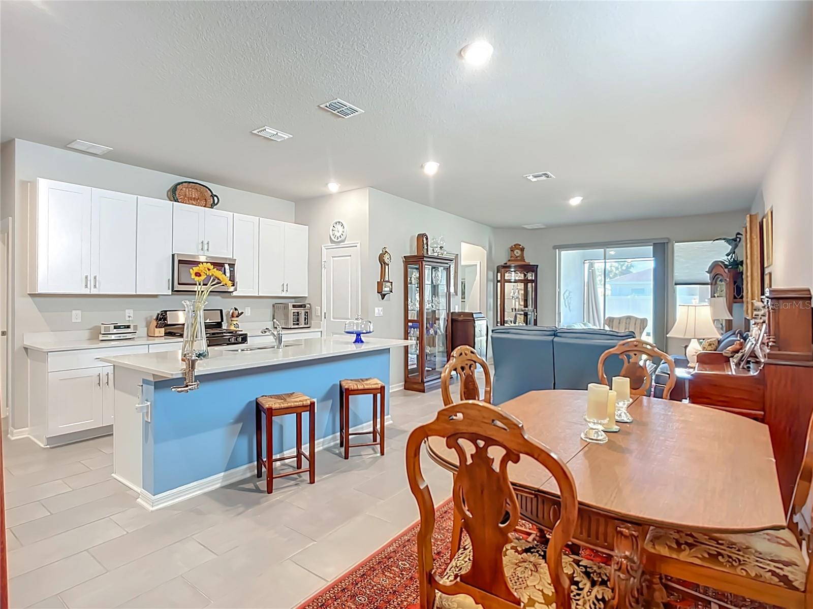 Image 5 of 44 For 5727 Bungalow Grove Court