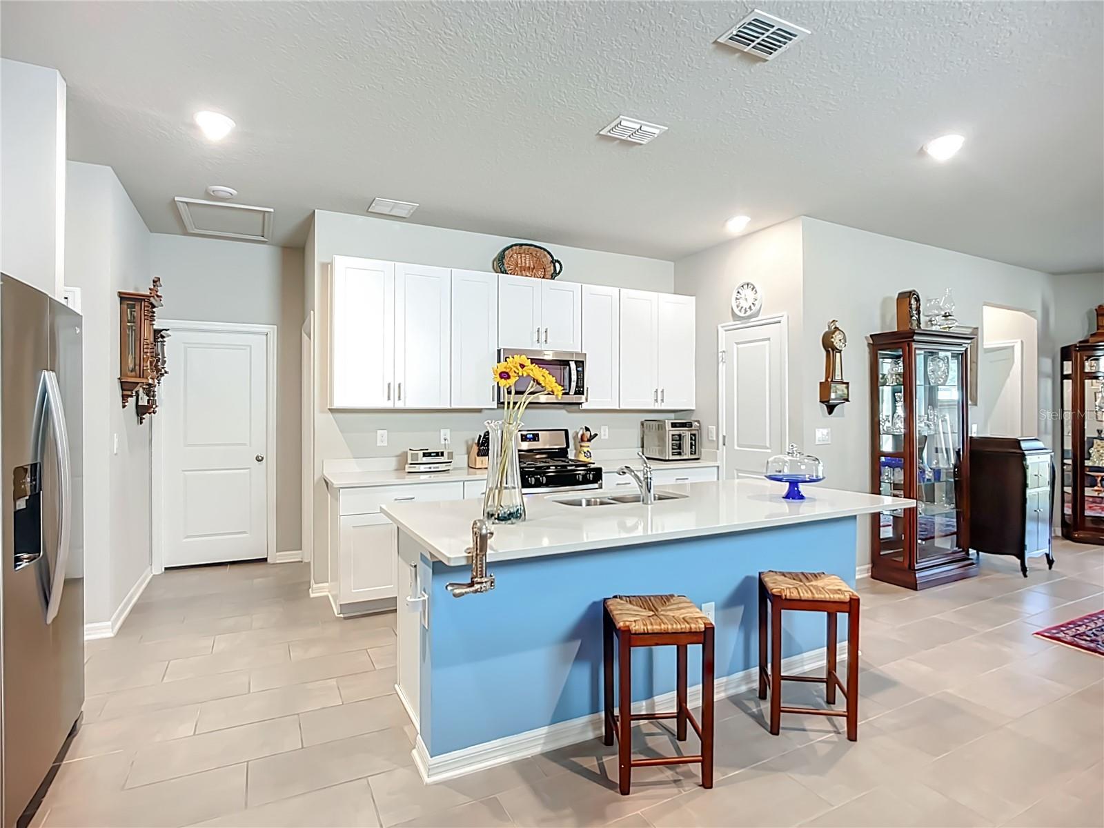 Image 6 of 44 For 5727 Bungalow Grove Court