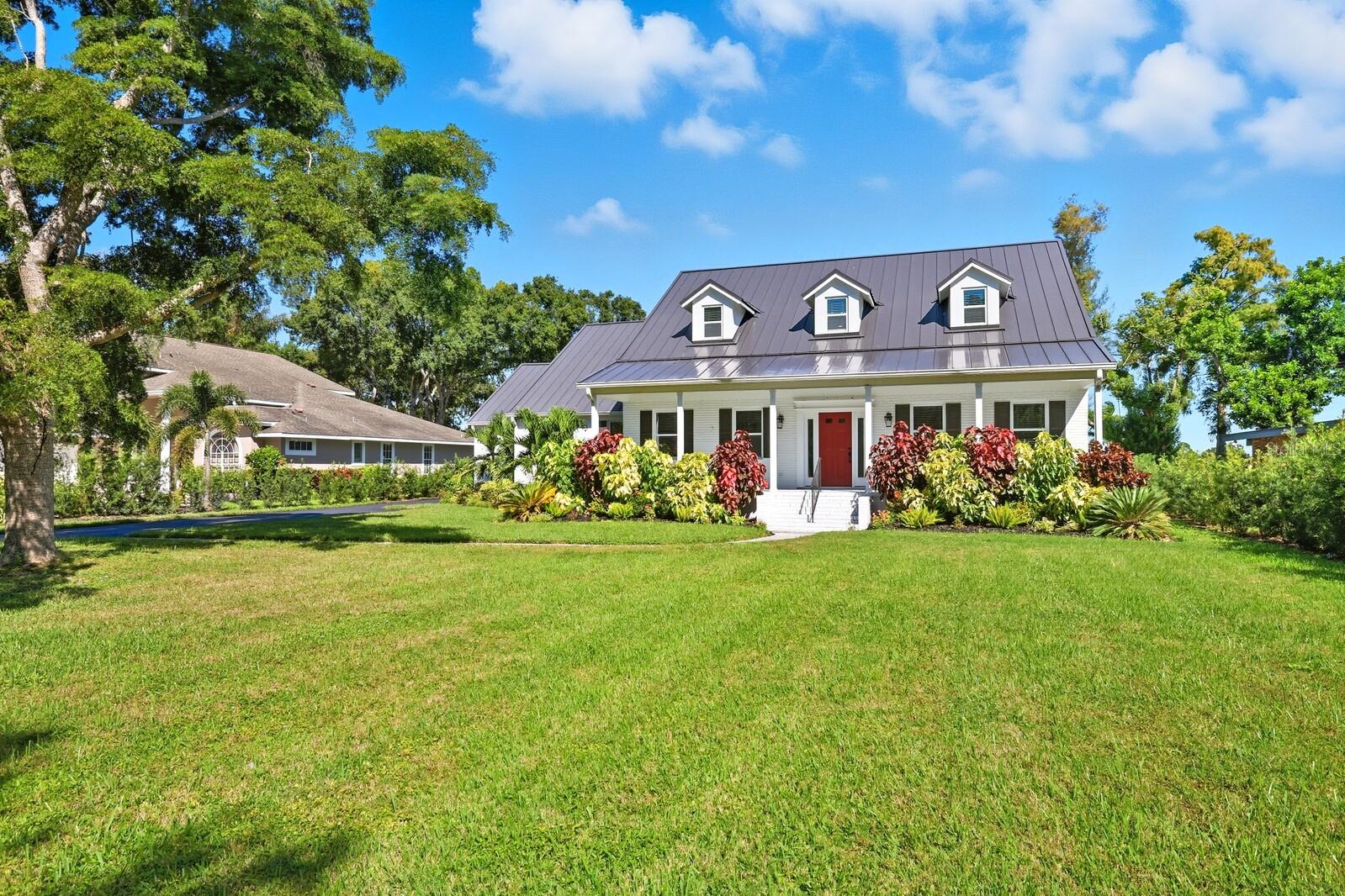 Image 10 of 89 For 5060 18th Avenue W