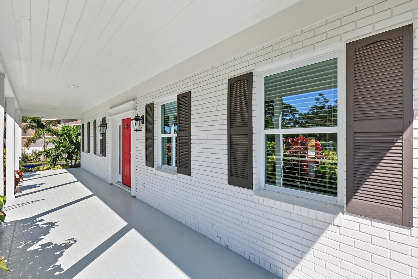 Image 12 of 89 For 5060 18th Avenue W