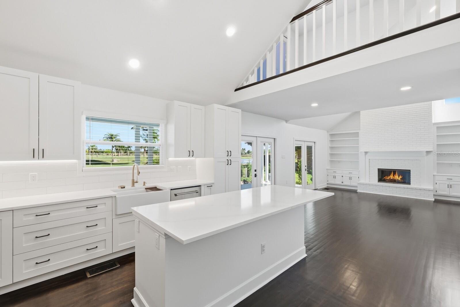 Image 16 of 89 For 5060 18th Avenue W