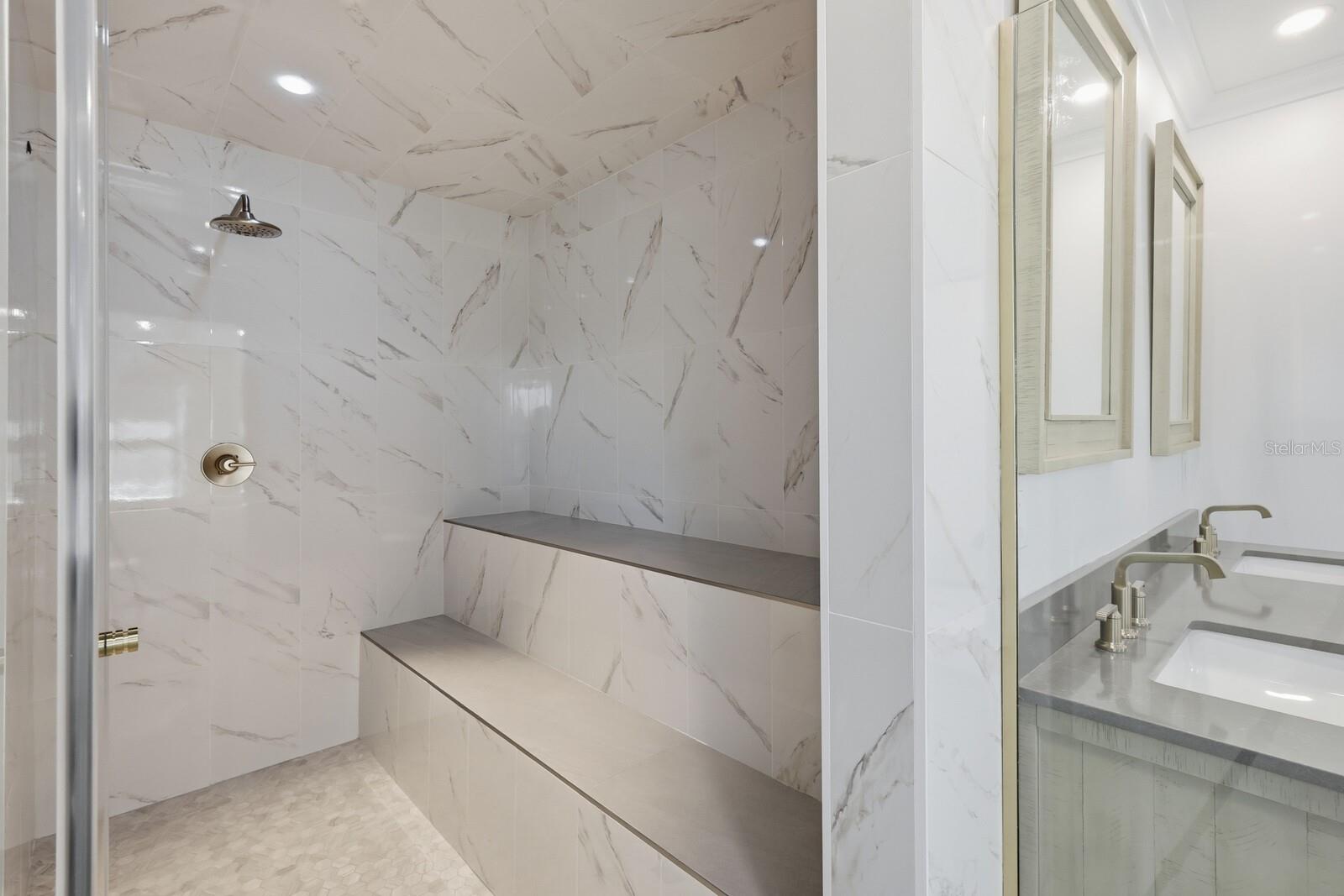 Image 27 of 89 For 5060 18th Avenue W