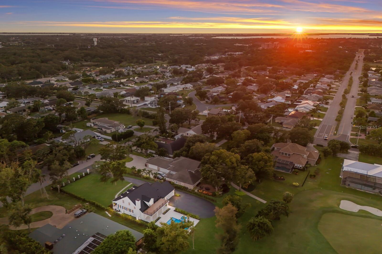 Image 46 of 89 For 5060 18th Avenue W