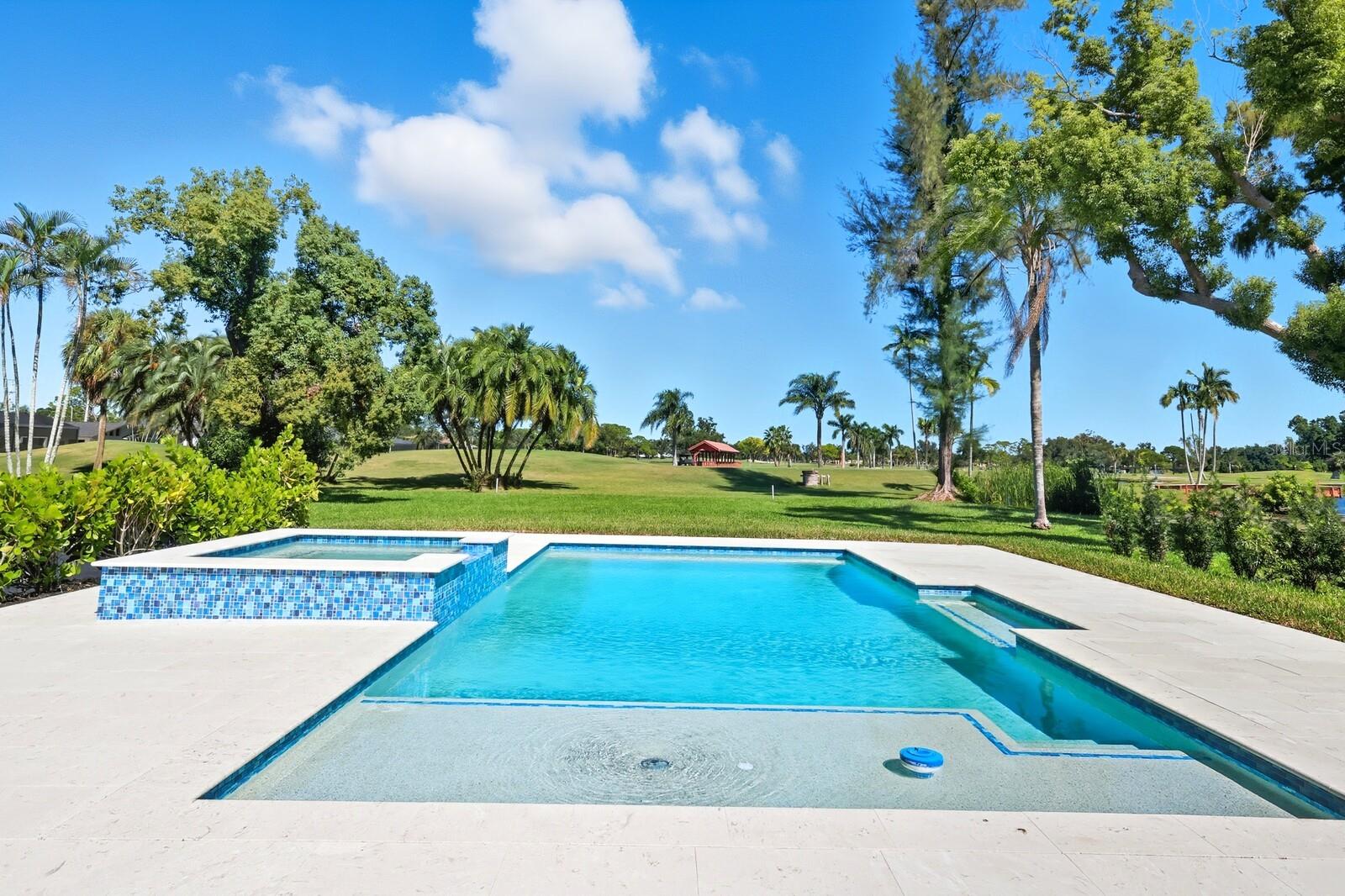 Image 5 of 89 For 5060 18th Avenue W