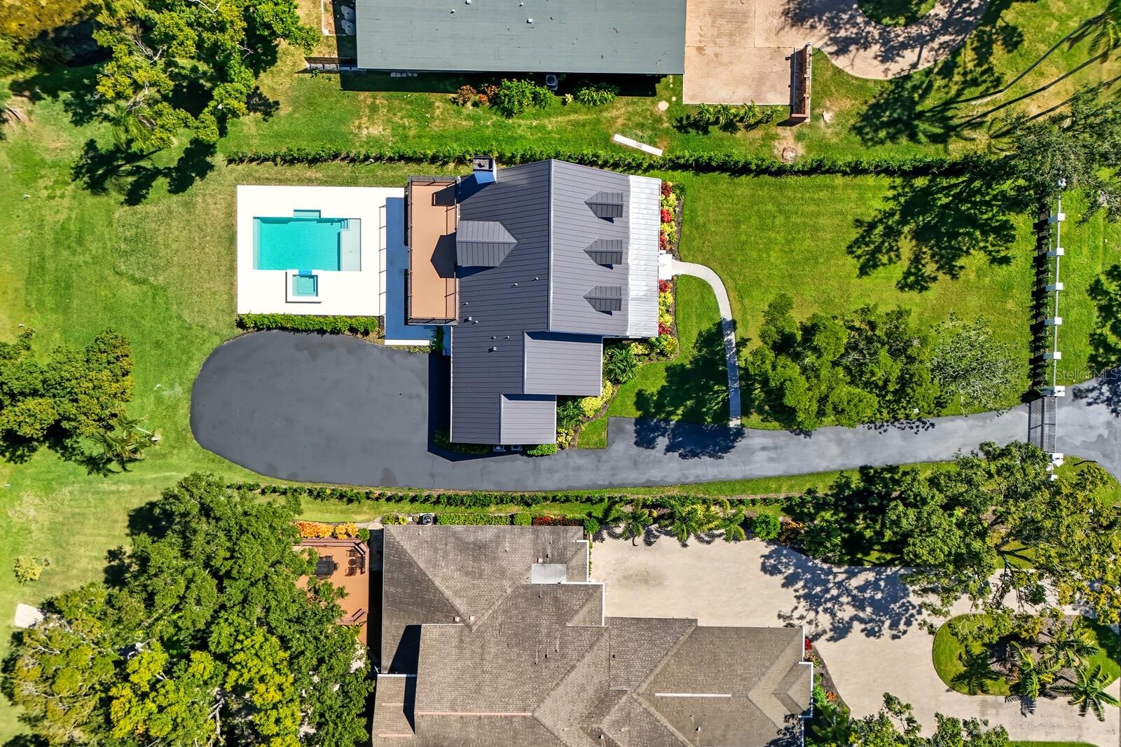 Image 9 of 89 For 5060 18th Avenue W