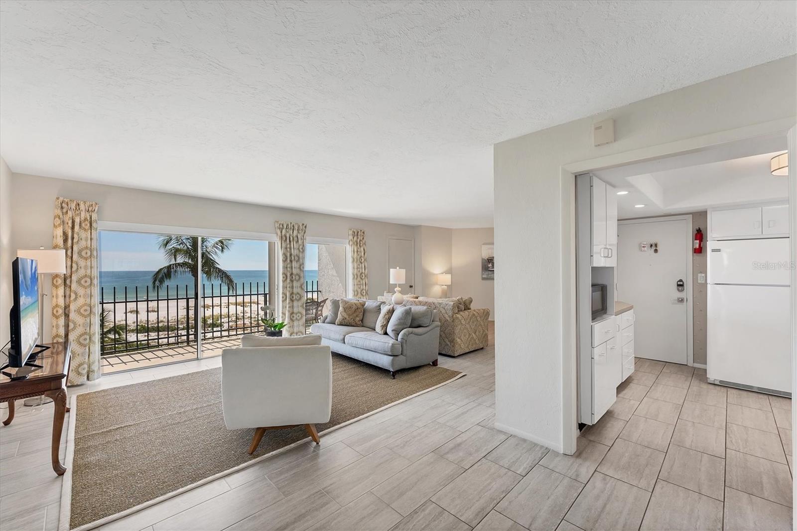 Image 11 of 73 For 101 Benjamin Franklin Drive 63