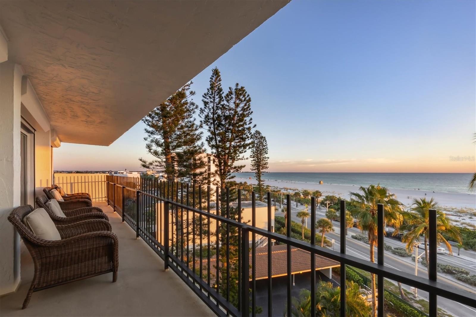 Image 13 of 73 For 101 Benjamin Franklin Drive 63