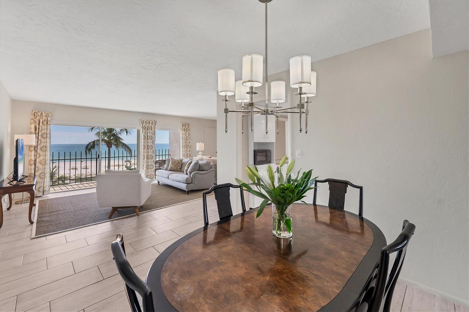 Image 22 of 73 For 101 Benjamin Franklin Drive 63