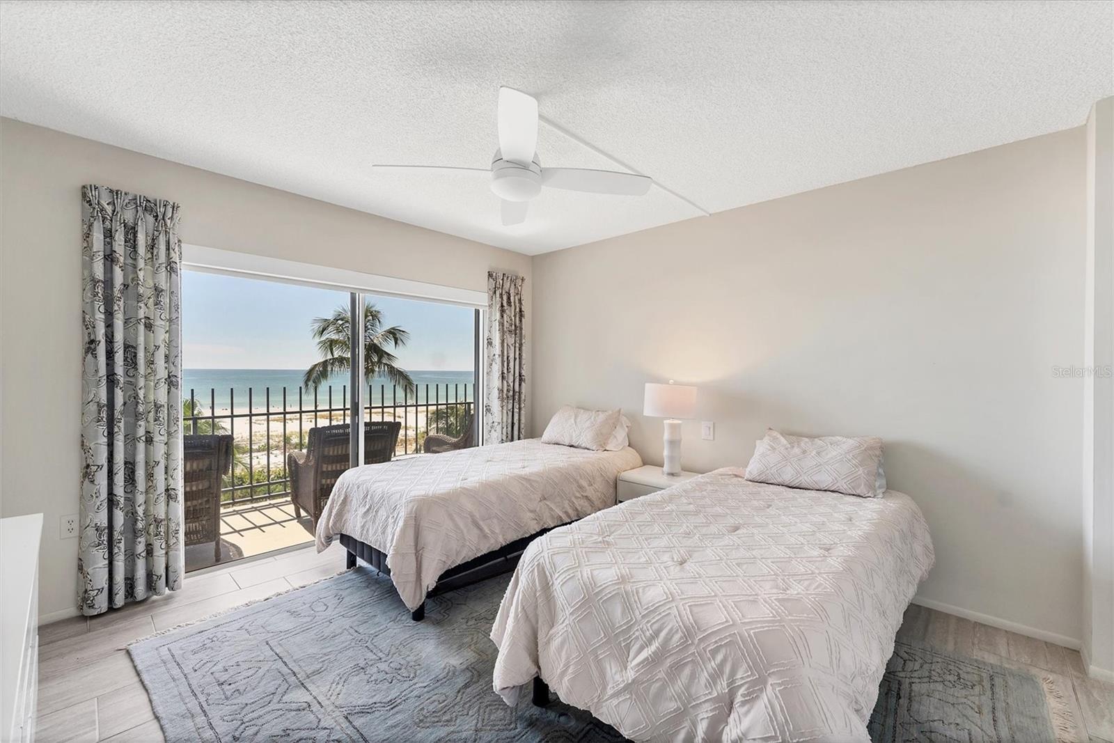 Image 34 of 73 For 101 Benjamin Franklin Drive 63