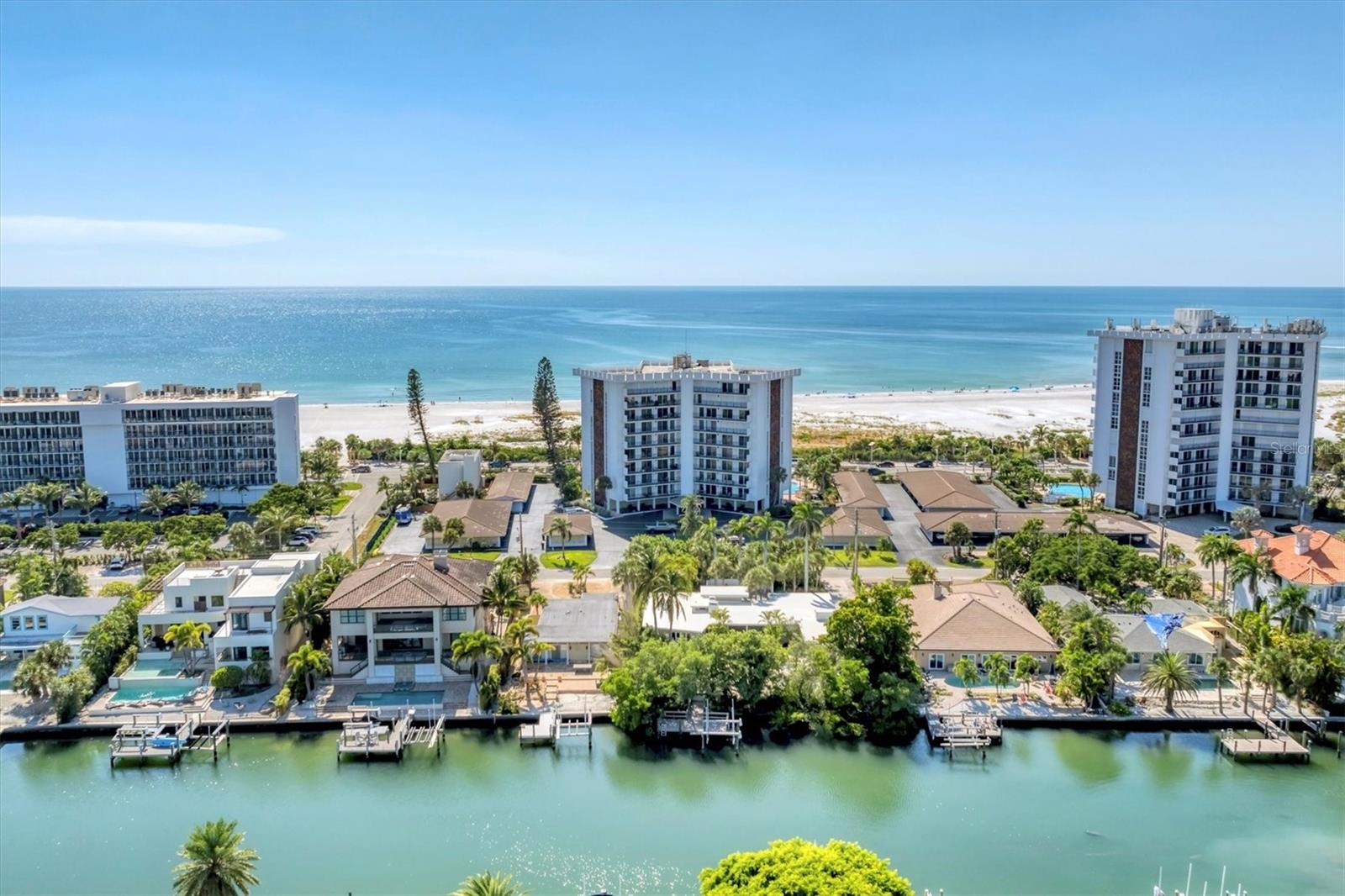 Image 39 of 73 For 101 Benjamin Franklin Drive 63