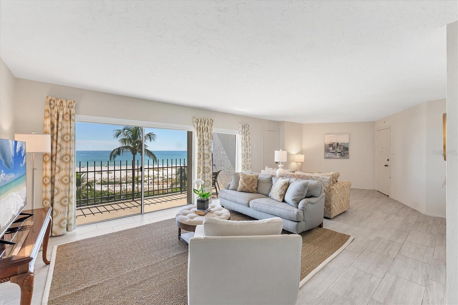 Image 4 of 73 For 101 Benjamin Franklin Drive 63