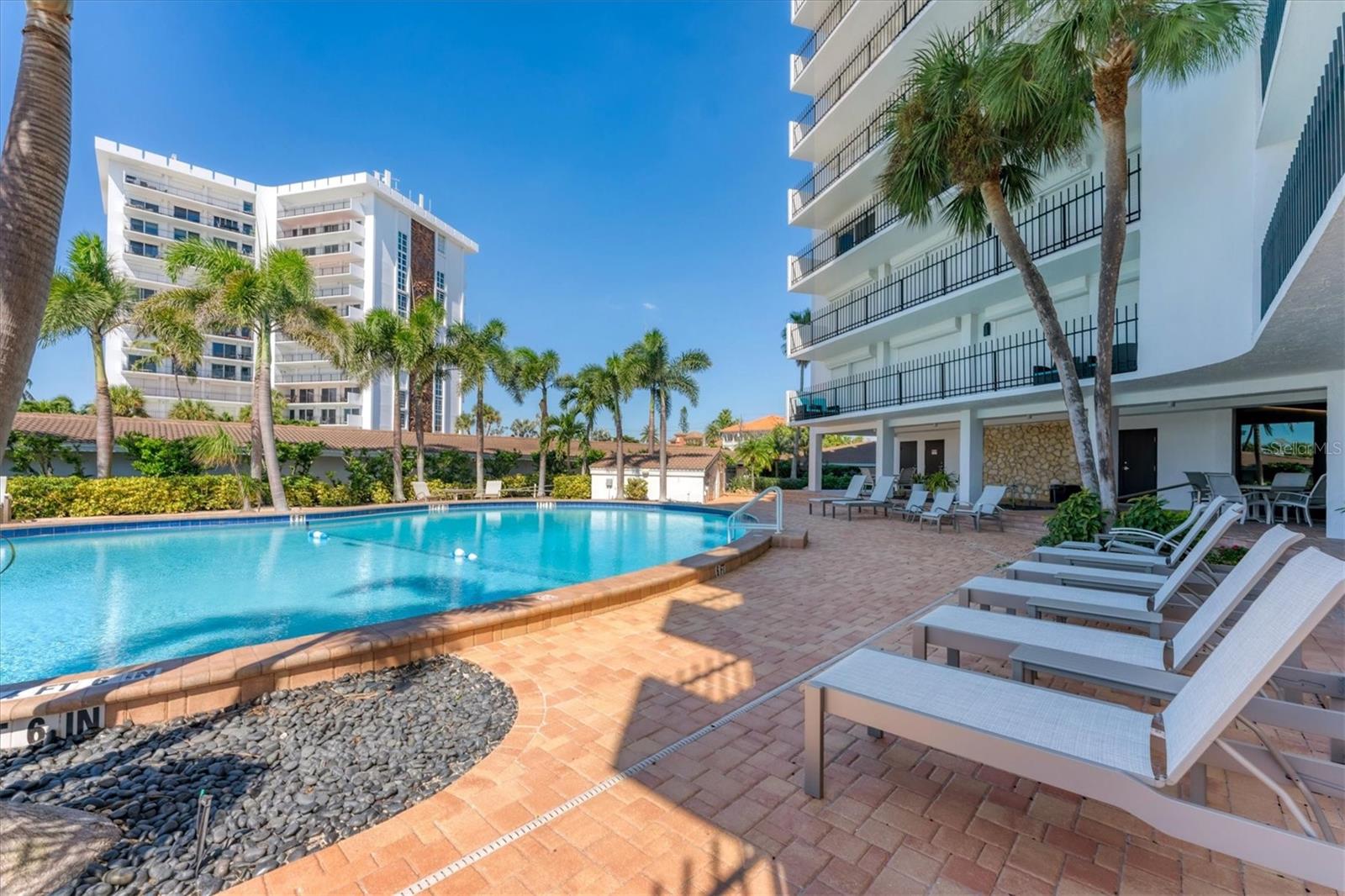 Image 47 of 73 For 101 Benjamin Franklin Drive 63